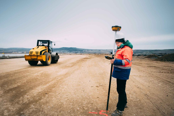 Ingeniería Geomática · Topógrafos para Servicios Topográficos y Geomáticos Antequera