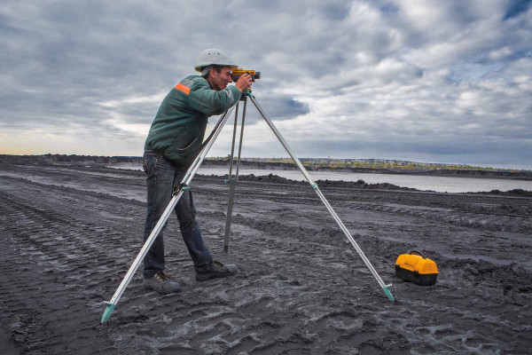 Servicios de Topografía · Topógrafos para Servicios Topográficos y Geomáticos Vícar